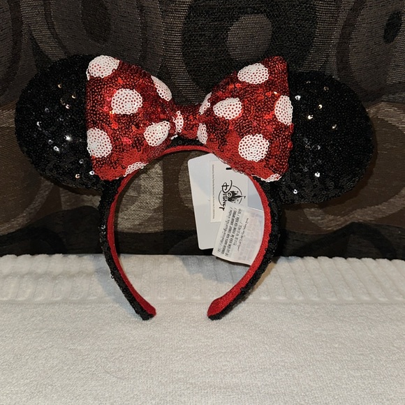 DISNEYPARKS EXCLUSIVE LOUNGEFLY MINNIE EARS SEQUINED BACKPACK HEADBAND COMBO - Picture 11 of 15